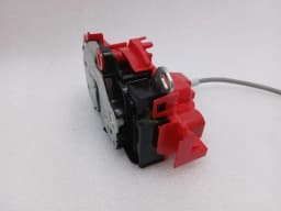 FERRARI Ferrari California F149 08-14 4.3 Right Door Lock 69978700 RH LHD Door Lock — thumbnail 9