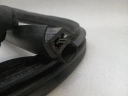 FERRARI Ferrari California F149 08-14 Left Door Seal 69877700 LH Door Seals Set — thumbnail 4