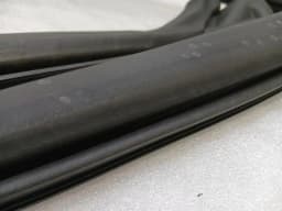 FERRARI Ferrari California F149 08-14 Windscreen Seal 69758000 Windshield — thumbnail 3