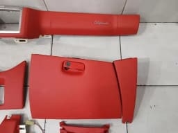 FERRARI Ferrari California F149 08-14 4.3 Glovebox 80809230 Lower Red Dash — thumbnail 3