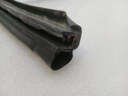 FERRARI Ferrari California F149 08-14 Right Door Seal 69846500 RH Door Seals Set — thumbnail 4