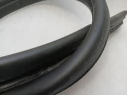 FERRARI Ferrari California F149 08-14 Right Door Seal 69846500 RH Door Seals Set — thumbnail 6