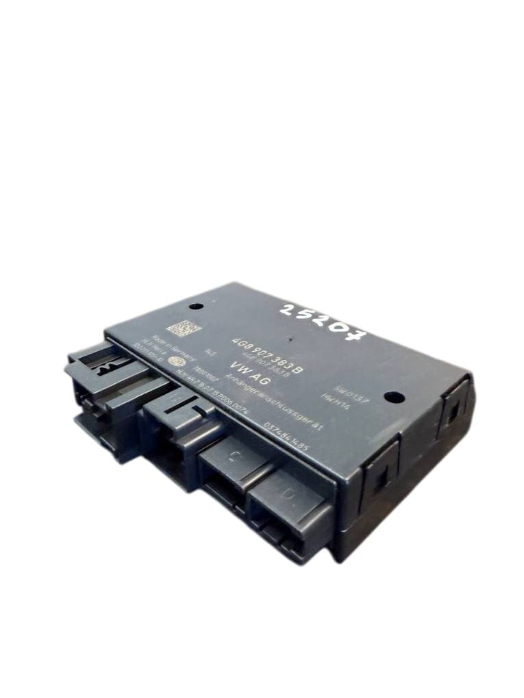 AUDI 4G8907383B Towbar control unit AUDI A6 / A6 ALLROAD (C7, 4G) (2010-2018)