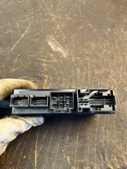 AUDI 4G8907383B Towbar control unit AUDI A6 / A6 ALLROAD (C7, 4G) (2010-2018) — thumbnail 4
