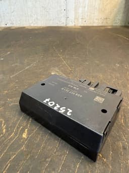 AUDI 4G8907383B Towbar control unit AUDI A6 / A6 ALLROAD (C7, 4G) (2010-2018) — thumbnail 3
