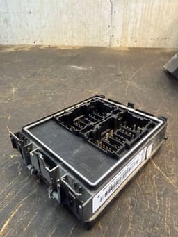 FORD KT1T14D068DC 2433349 KT1T14D068DD Fuse box FORD TRANSIT / TOURNEO CONNECT II (2013-2022) — thumbnail 3