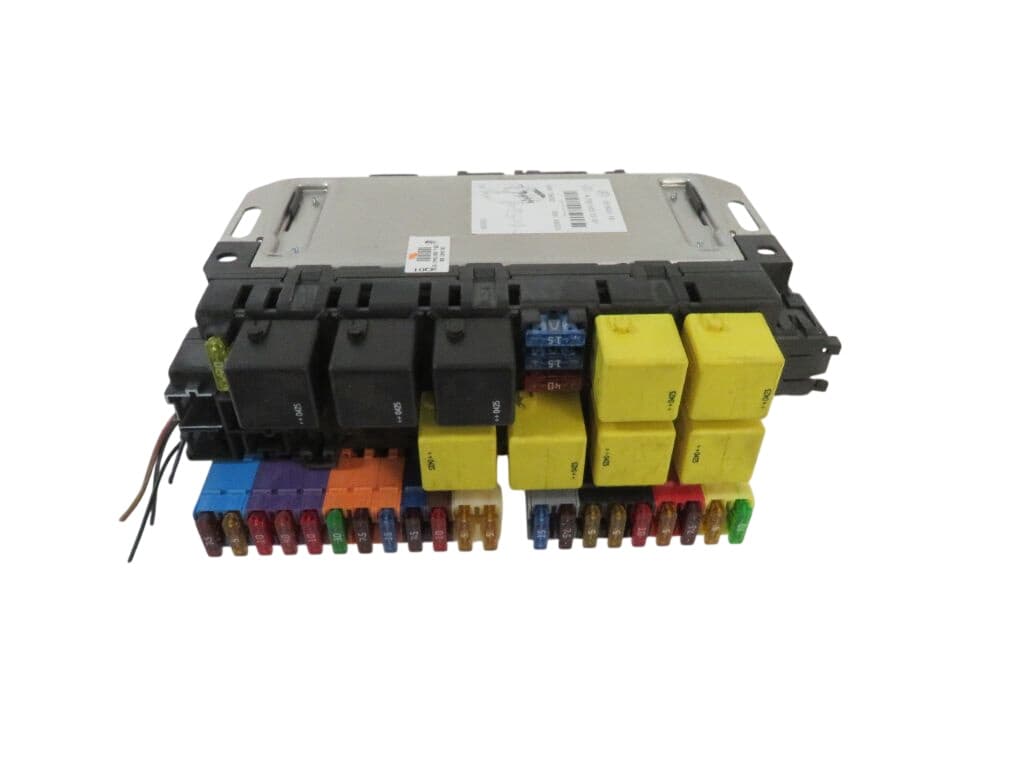 MERCEDES-BENZ A2305451932 2305451932 Fuse box MERCEDES-BENZ SL-CLASS (R230) (2001-2012)