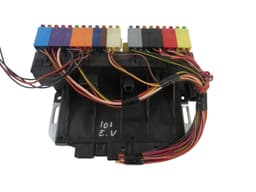 MERCEDES-BENZ A2305451932 2305451932 Fuse box MERCEDES-BENZ SL-CLASS (R230) (2001-2012) — thumbnail 3