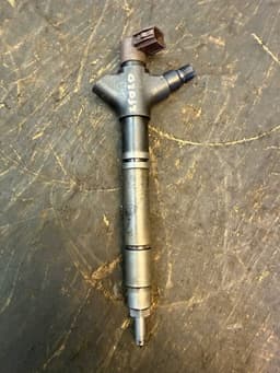 TOYOTA 2367029125 2367029126 DCRI200420 236700R090 Fuel Injector TOYOTA AVENSIS (T270) (2009-2018) — thumbnail 2