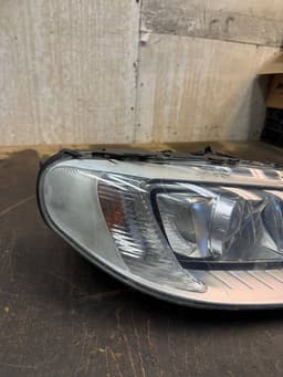 VOLVO 31420014 Headlight right VOLVO V70 III (BW) (2007-2016) — thumbnail 3