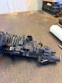 VOLVO 32441699 31293737 Intake Manifold VOLVO V70 III (BW) (2007-2016) — thumbnail 4