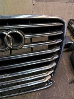 AUDI 4H0853651 4H0853651A 408000044 4H0853692 4H0853949 408000030 Radiator Grille AUDI A8 (4H) (2009-2017) — thumbnail 9