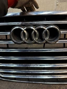 AUDI 4H0853651 4H0853651A 408000044 4H0853692 4H0853949 408000030 Radiator Grille AUDI A8 (4H) (2009-2017) — thumbnail 10