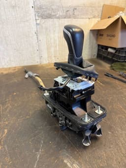 AUDI 4G1713041AK Gearshift Mechanism AUDI A6 / A6 ALLROAD (C7, 4G) (2010-2018) — thumbnail 2