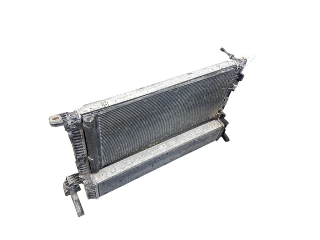AUDI 8W0121251AK 8W0145804A 8W0816411R Radiator set AUDI A4 (8W, B9) (2015-)