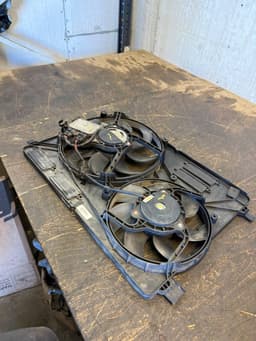 VOLVO 30668629 31338823 Radiator Fan Electric VOLVO V70 III (BW) (2007-2016) — thumbnail 2