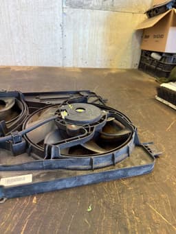 VOLVO 30668629 31338823 Radiator Fan Electric VOLVO V70 III (BW) (2007-2016) — thumbnail 7