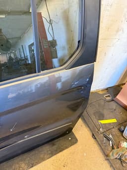 FORD 2482781 PKT1BK24603CF Sliding door left FORD TRANSIT / TOURNEO CONNECT II (2013-2022) — thumbnail 5