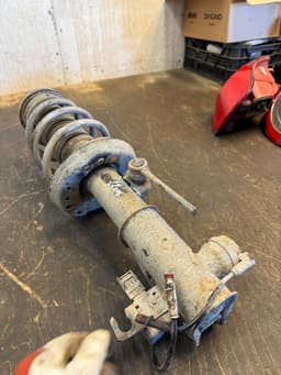 OPEL 13319746 Suspension Leg Front Right OPEL INSIGNIA A (G09) (2008-2017) — thumbnail 3