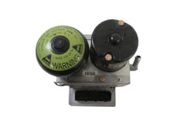 MERCEDES-BENZ A0084313912 A0004301394 A0004302694 A0054318112 A0004302394 0265960048 A0094312712 0265202069 ABS hydraulic unit / pump MERCEDES-BENZ SL-CLASS (R230) (2001-2012) — thumbnail 1