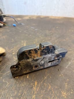 MERCEDES-BENZ A6397401535 6397401535 A2C53213118 Bootlid / tailgate lock MERCEDES-BENZ VITO / VIANO (W639) (2003-2014) — thumbnail 3