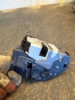 FORD AM5AU21813CF 2048306 Door Lock Front Left FORD TRANSIT / TOURNEO CONNECT II (2013-2022) — thumbnail 4