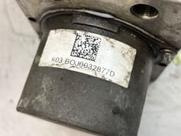 AUDI 8W0614517J ABS hydraulic unit / pump AUDI A4 (8W, B9) (2015-) — thumbnail 4