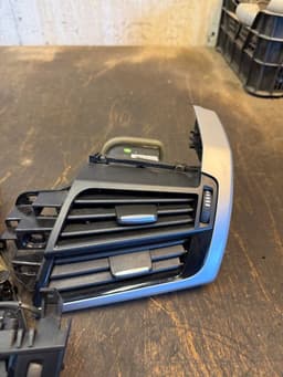 BMW 927041607 927051707 925201305 325264808 Air Vent Center Front BMW X5 (F15, F85) (2012-2018) — thumbnail 6
