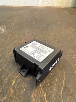 AUDI 4H0963271D Auxiliary heater control unit AUDI A6 / A6 ALLROAD (C7, 4G) (2010-2018) — thumbnail 4
