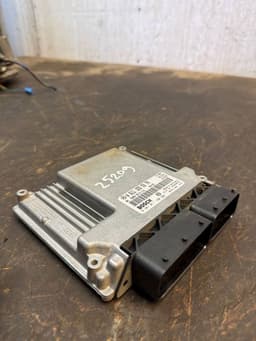 MERCEDES-BENZ 6395450608 A6111535379 0281011180 A2034621130 Engine ECU immo kit / set MERCEDES-BENZ VITO / VIANO (W639) (2003-2014) — thumbnail 8
