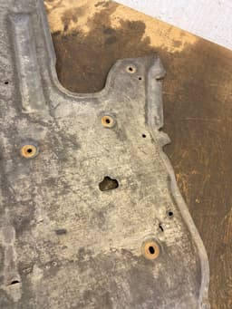 JAGUAR GX7368629AC Engine splash shield JAGUAR XE (X760) (2015-2024) — thumbnail 10