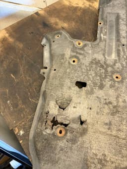 JAGUAR GX7368629AC Engine splash shield JAGUAR XE (X760) (2015-2024) — thumbnail 9