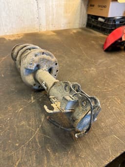 OPEL 13319745 Suspension Leg Front Left OPEL INSIGNIA A (G09) (2008-2017) — thumbnail 3