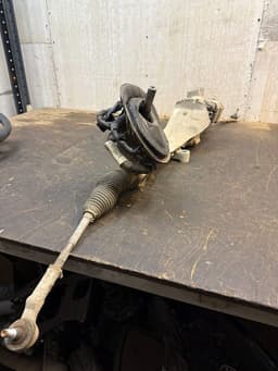 FORD 2435322 KV6C3D070DH Steering rack FORD TRANSIT / TOURNEO CONNECT II (2013-2022) — thumbnail 1