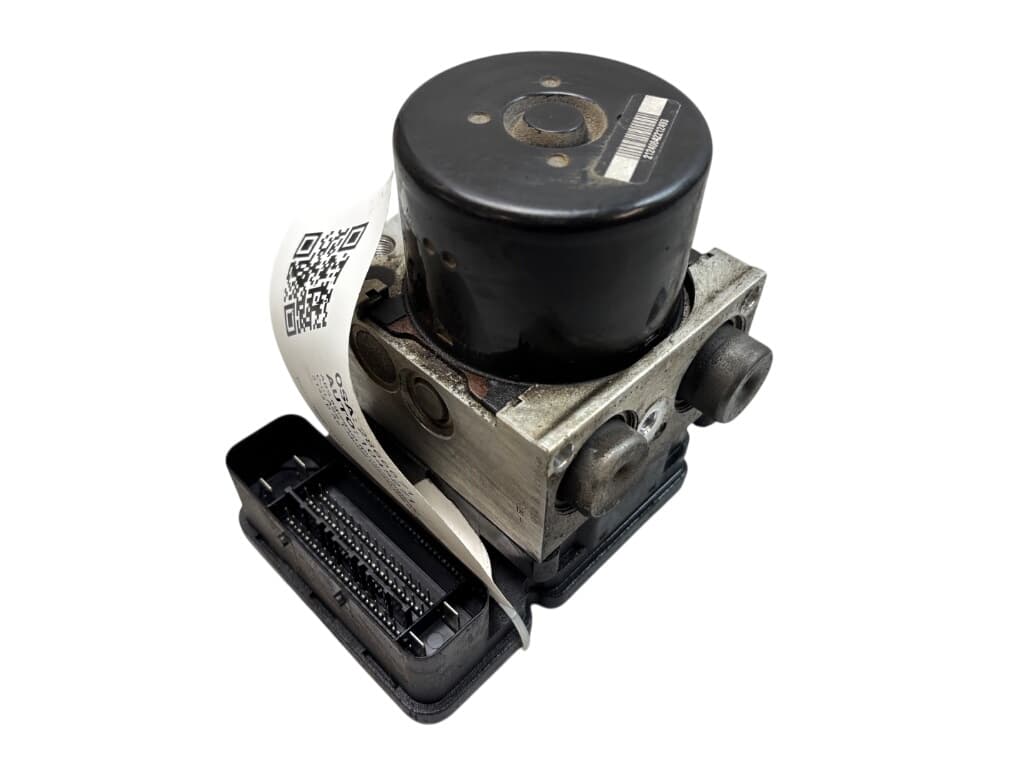 MERCEDES-BENZ 10092623353 10092623133 10061934941 10061339421 10092623143 10061339431 10092623103 10061339741 28526435013 ABS hydraulic unit / pump MERCEDES-BENZ C-CLASS (W204) (2007-2013)