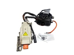 VOLVO 32340095 Battery charging port / dock VOLVO S90 / V90 (2016-) — thumbnail 1