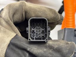 KIA 91684-J2000 91684J2000 Battery charging port / dock KIA SOUL III (SK3) (2019-) — thumbnail 3