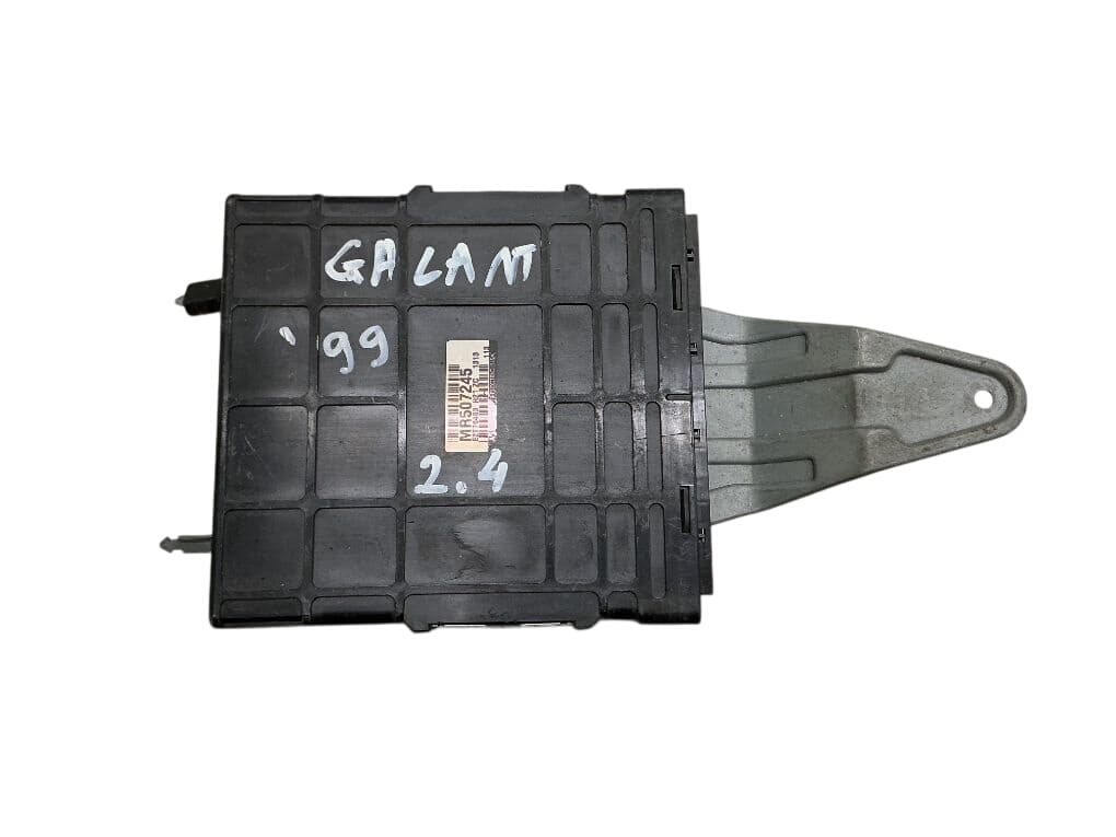 MR507245 E2T746483 Engine Control Unit / module (ECU) MITSUBISHI GALANT VI (1996-2004)