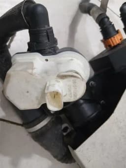 FERRARI Ferrari SF90 F173 Reservoir 895466 EVAP SF90 Tank ACTIVATED CARBON FILTER VAPOUR — thumbnail 7