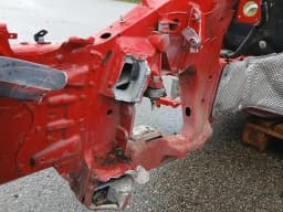 FERRARI Ferrari Roma F169 Right Front Chassis Leg 985806661 Right Front Wheel Arch Damaged — thumbnail 7
