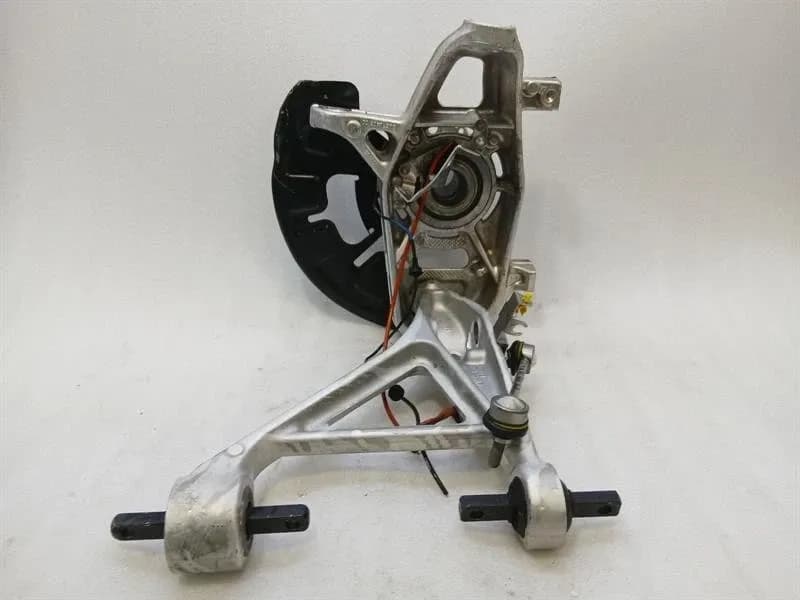 Ferrari Roma F169 Right Front Hub 867714 Amalfi Wheel Bearing Housing Front Right