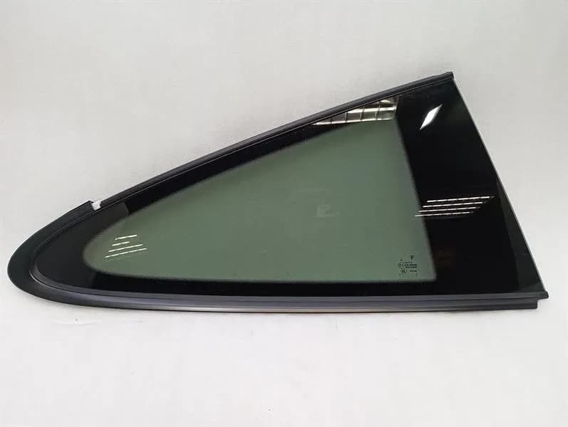 Porsche 911 991 Coupe Right Rear 1/4 Glass 99154311210 Door Window 1/4 Rear Right
