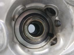 FERRARI Ferrari 296 GTS F171 Right Rear Hub 843963 Wheel Bearing Housing Rear Right — thumbnail 8