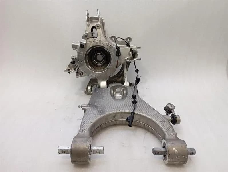 FERRARI Ferrari Roma F169 Right Rear Hub 867728 Wheel Bearing Housing Rear Right