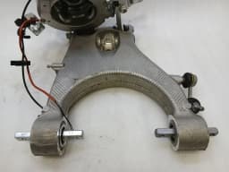 FERRARI Ferrari Roma F169 Right Rear Hub 867728 Wheel Bearing Housing Rear Right — thumbnail 6