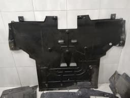 FERRARI Ferrari California F149 Undertray 81176700 with defects Underbody Trim — thumbnail 2