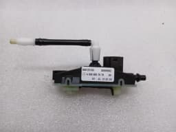MERCEDES-BENZ Mercedes S-Class W221 Valve A2219003601 RH DYNAMIC SEAT Valve A0008007678 — thumbnail 8