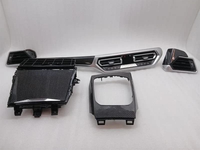 BMW 4 M4 G82 G22 RHD Veneer Set 8094592 RHD CARBON Strip Cover Set