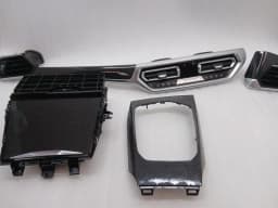 BMW BMW 4 M4 G82 G22 RHD Veneer Set 8094592 RHD CARBON Strip Cover Set — thumbnail 2