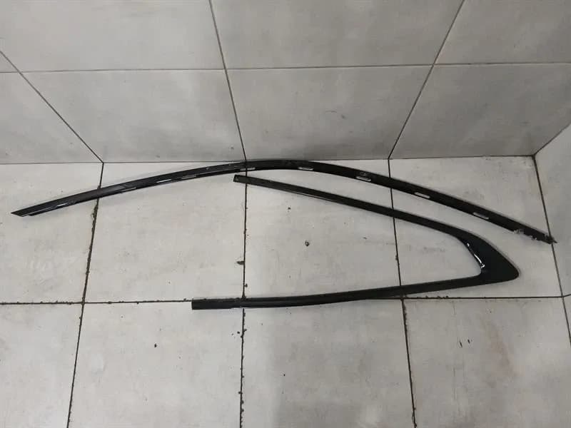 BMW 4 M4 G82 G22 Body Moulding 7482755 LH Strip LEFT